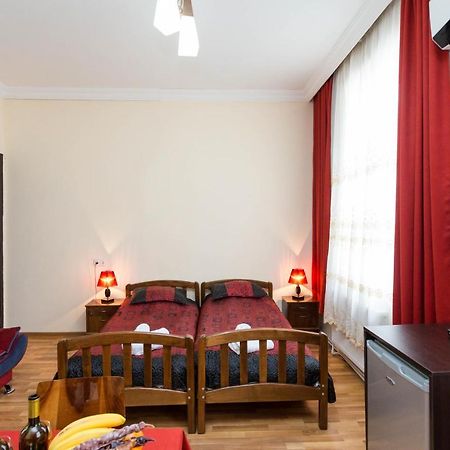 Gis Guest House Tiflis Exterior foto