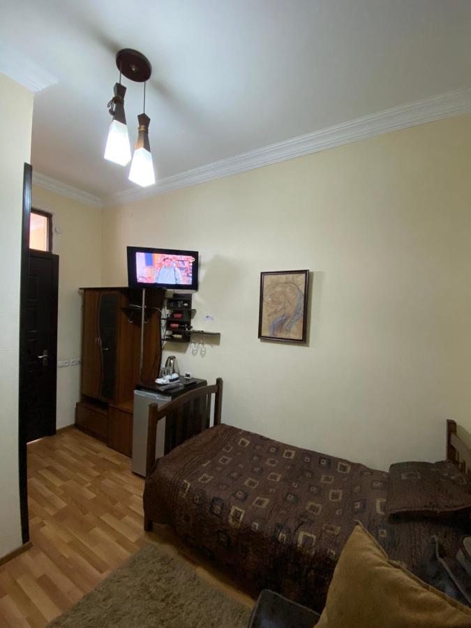 Gis Guest House Tiflis Exterior foto